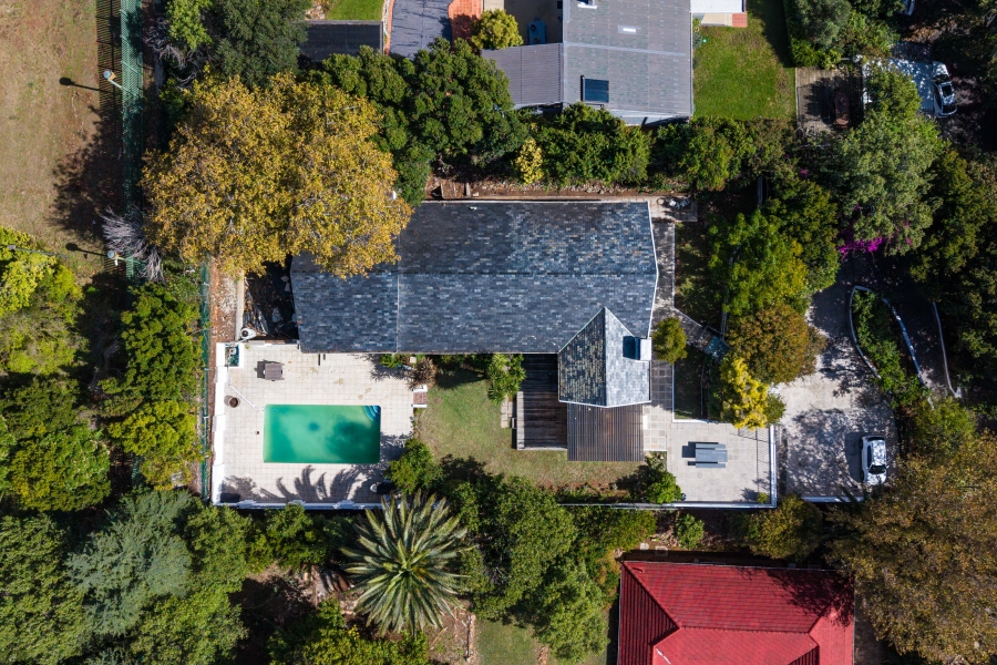 7 Bedroom Property for Sale in Rondebosch Western Cape